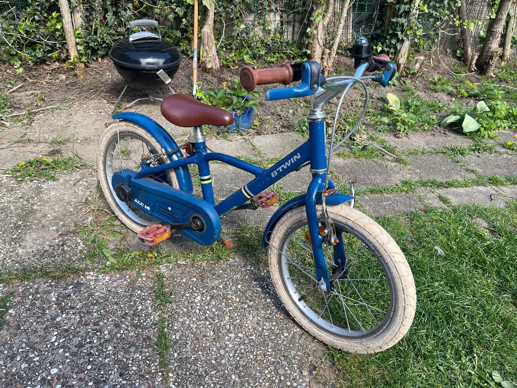 Btwin kinderfiets 16 inch city 900, Fietsen en Brommers, Fietsen | Kinderfietsjes, Ophalen, Gebruikt, 16 tot 20 inch, BTWIN