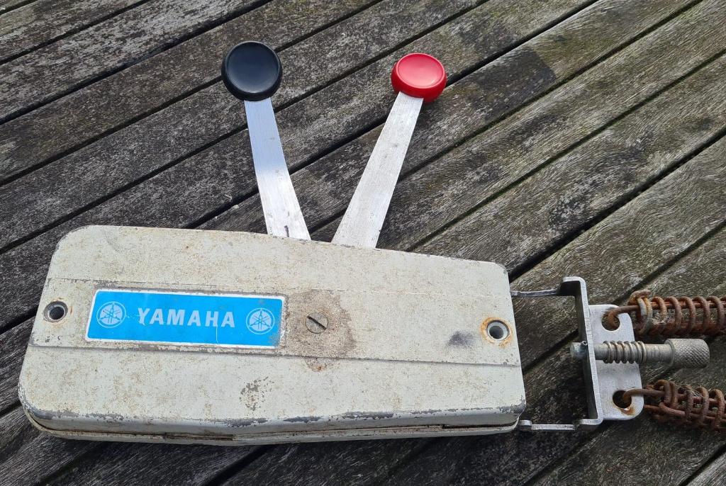 Vintage Yamaha schakelkast buitenboordmotor voor revisie of, Watersport en Boten, Bootonderdelen, Ophalen of Verzenden, Gebruikt