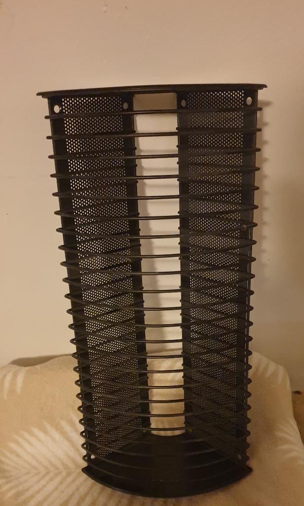 CD rek. 2 stuks. per rek 24 cd's plaatsbaar., Huis en Inrichting, Woonaccessoires | Cd- en Dvd-rekken, Minder dan 25 discs, Ophalen of Verzenden