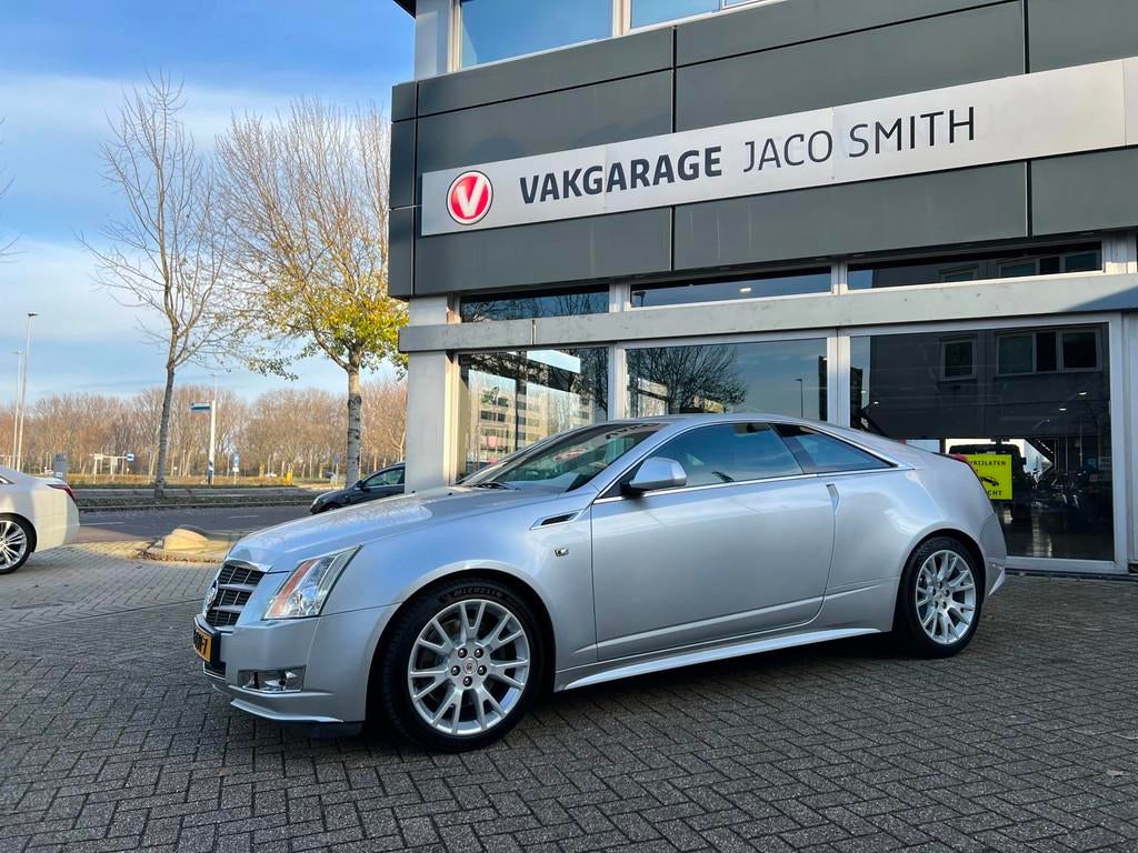Cadillac CTS 3.6 V6 Sport Luxury, Auto's, Automaat, Euro 5, Achterwielaandrijving, Zwart