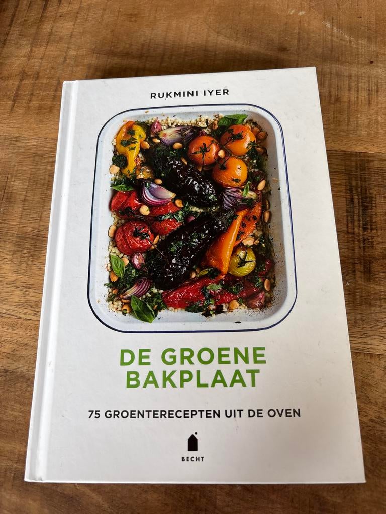 De Groene Bakplaat - Rukmini Iyer, Boeken, Ophalen of Verzenden, Gelezen, Hoofdgerechten, Vegetarisch