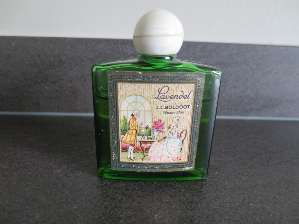 Boldoot: Lavendel J.C.Boldoot Eau de Cologne  Flesje 3/4 vol, Ophalen of Verzenden, Gebruikt, Miniatuur, Gevuld