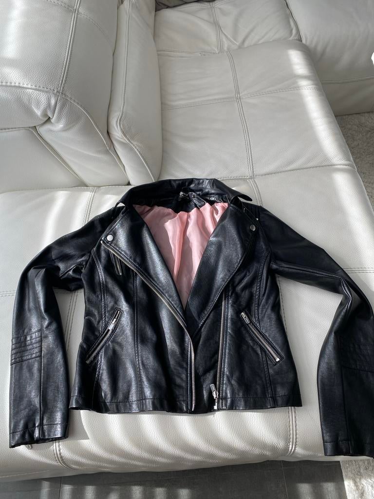 ONLY Zwart Leren Bikerjack Maat 36, Kleding | Dames, Jassen | Zomer, Zo goed als nieuw, Maat 36 (S), Zwart, Ophalen of Verzenden