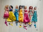 Barbie poppen verzameling met asoccoires - Disney, Mattel, Kinderen en Baby's, Speelgoed | Poppen, Ophalen of Verzenden, Gebruikt