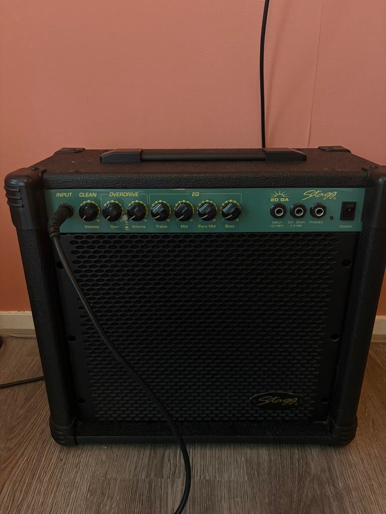 Versterker Stagg, Muziek en Instrumenten, Versterkers | Bas en Gitaar, Ophalen, Zo goed als nieuw, Minder dan 50 watt