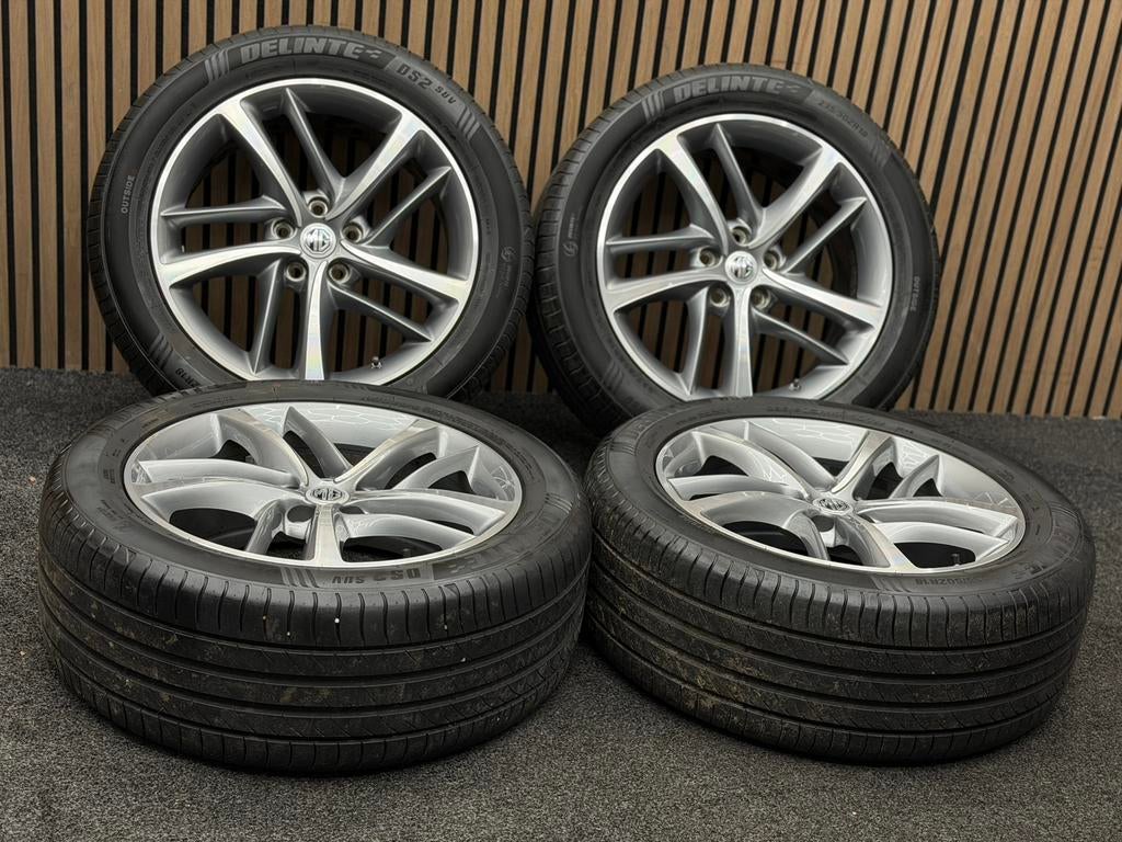 Originele 18 inch MG EHS 5x112 ET41 235/50/18 Delinte ZOMER!, Ophalen, 18 inch, ., Banden en Velgen