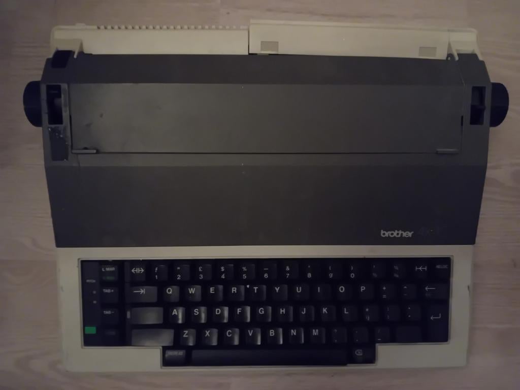 Brother AX-10 Typemachine - Vintage, Ophalen