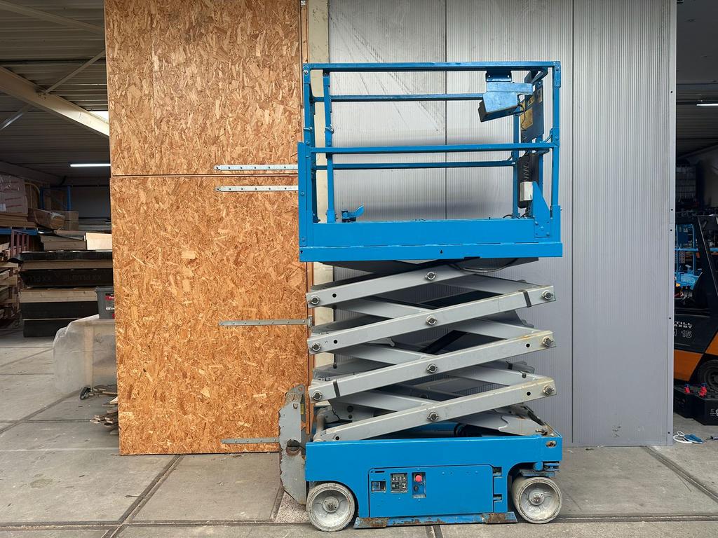 Hoogwerker Genie GS 1930, Ophalen