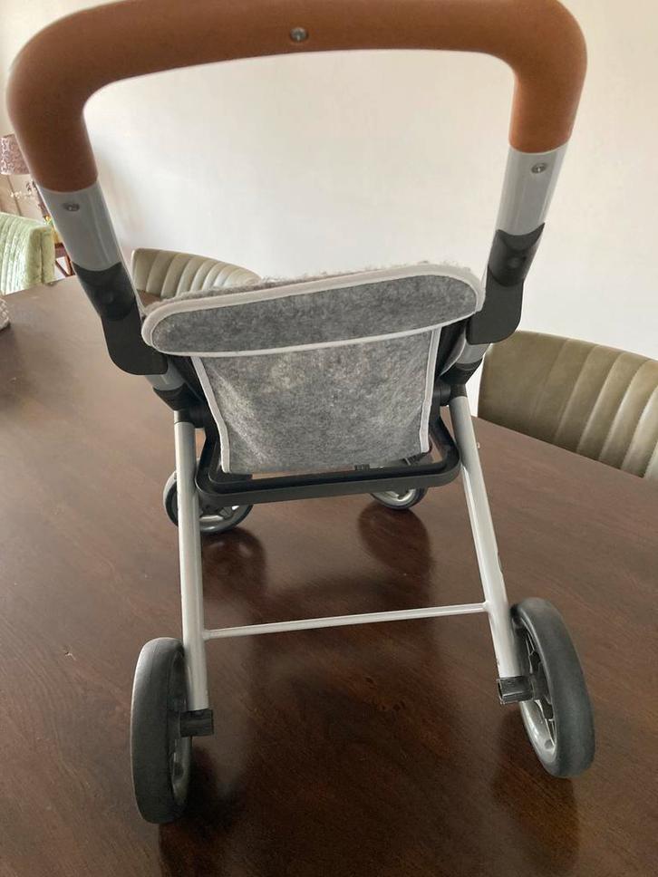 Quinny poppenbuggy - niet inklapbaar, Kinderen en Baby's, Speelgoed | Overig, Gebruikt, Meisje, Ophalen of Verzenden