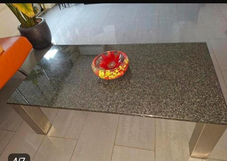 Salontafel met granieten blad en RVS poten, Huis en Inrichting, Tafels | Salontafels, Gebruikt, Minder dan 50 cm, 50 tot 100 cm