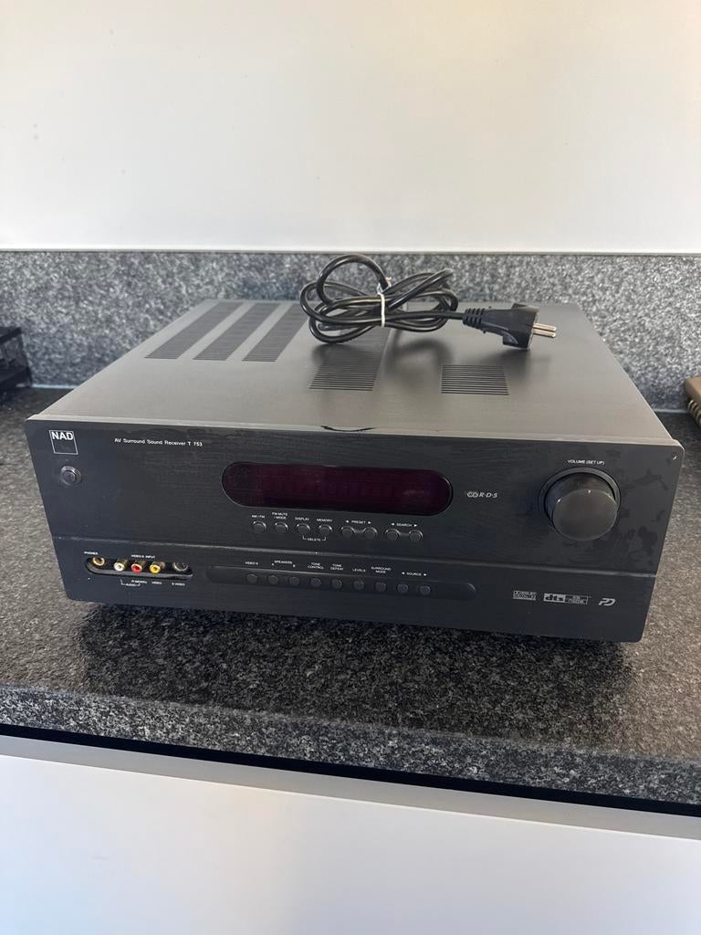 NAD T753 Surround Sound Receiver - Krachtige AV-ervaring, Gebruikt, 60 tot 120 watt, Ophalen, Overige merken