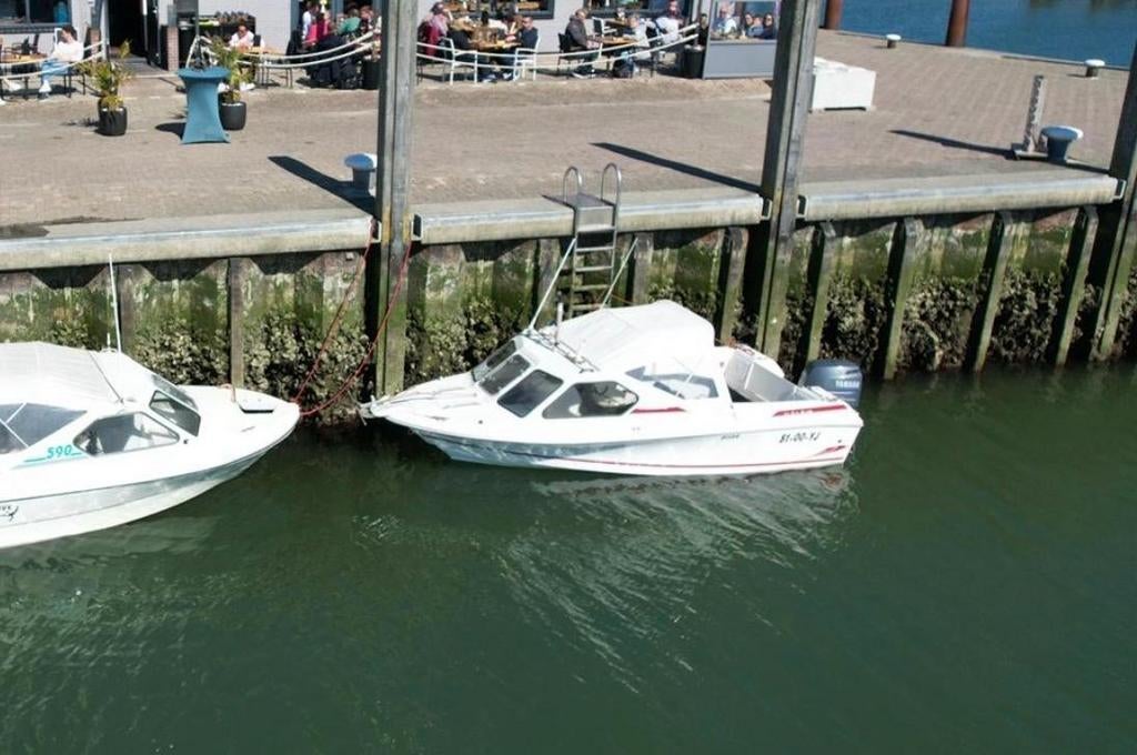 Beekman Alfa 540 Fish met 80 PK Yamaha buitenboordmotor, Watersport en Boten, Gebruikt, 50 pk of meer, Ophalen of Verzenden, Snelvarend