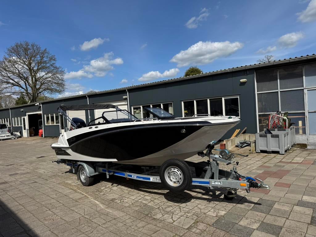 Glastron GTD 200 met Suzuki DF150 en kalf trailer, Binnenboordmotor, Ophalen of Verzenden, Zo goed als nieuw, Minder dan 70 pk