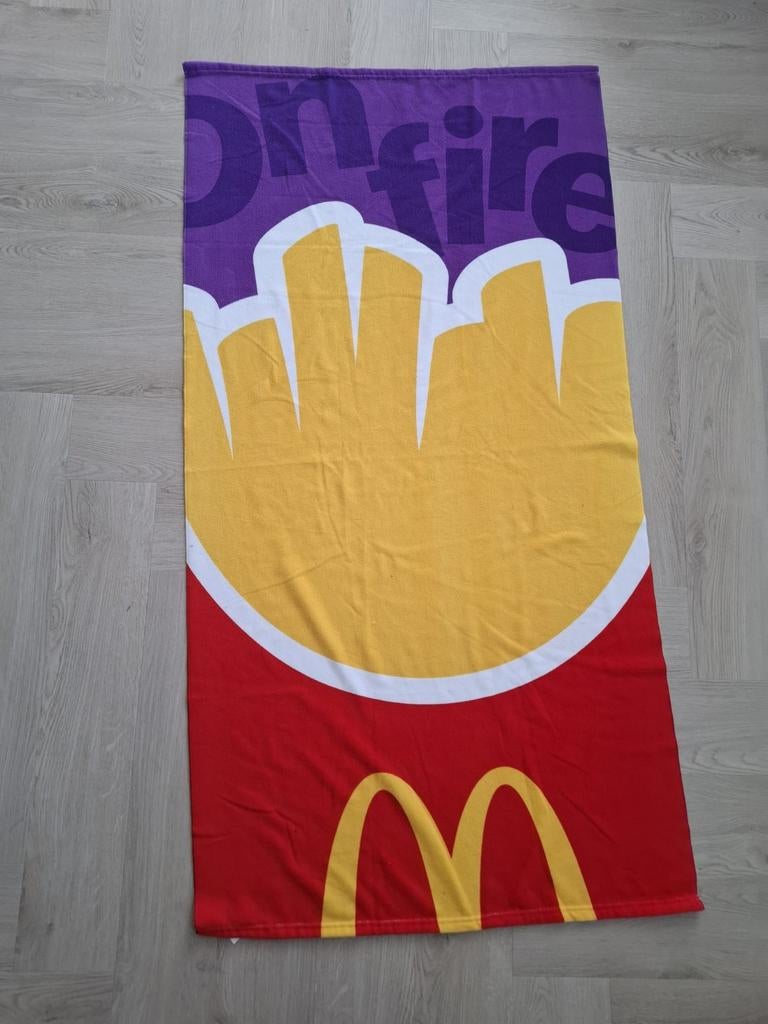 Nieuwe McDonald's 'On Fire' Handdoek - Frieten Design, Ophalen, Nieuw, Overige kleuren, Handdoek