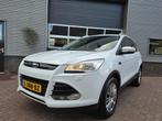 Ford Kuga | Airco | Trekhaak | 1.6 Titanium (bj 2014), Auto's, Ford, 15 km/l, Gebruikt, 4 cilinders, Leder en Stof