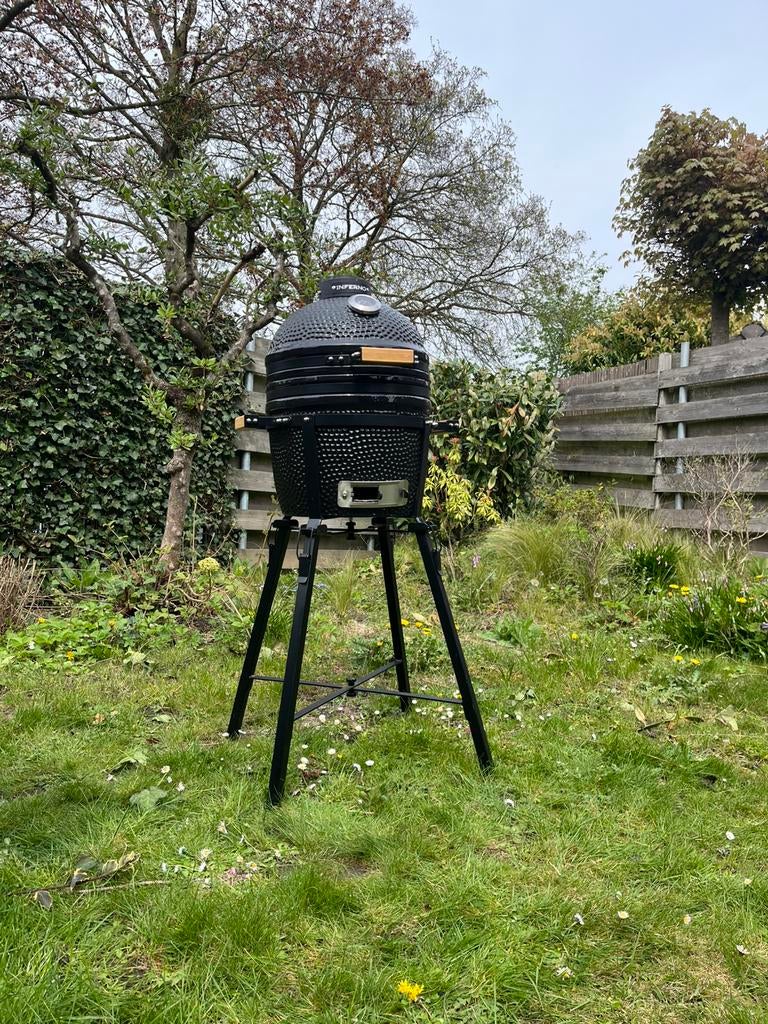 Kamado Inferno compact 38cm inclusief onderstel, Tuin en Terras, Ophalen, Gebruikt, Met accessoires