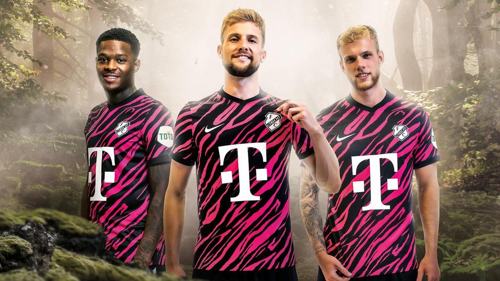 Nike FC Utrecht Uitshirt Voetbalshirt 2022/2023 - XXL, Groter dan maat XL, Ophalen of Verzenden, Zo goed als nieuw, Shirt