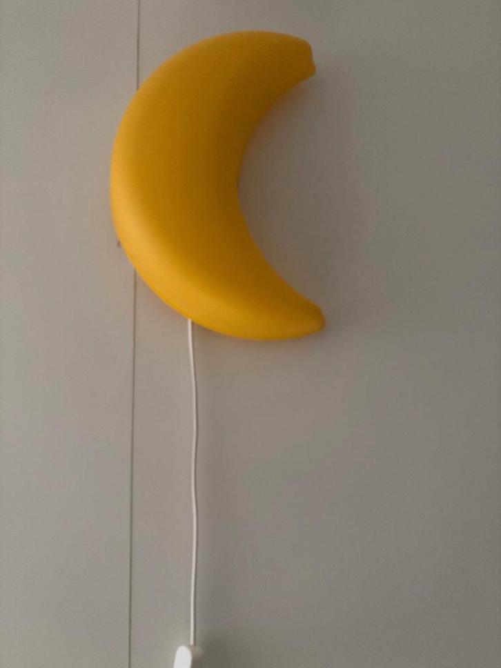 IKEA wandlamp Maan, Huis en Inrichting, Lampen | Wandlampen, Zo goed als nieuw, Kunststof, Ophalen