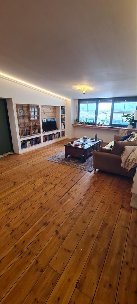 Huis te huur Loftappartement met extra bedrijfsruimte, Huizen en Kamers, Direct bij eigenaar, Limburg, Vrijstaande woning, 3 kamers