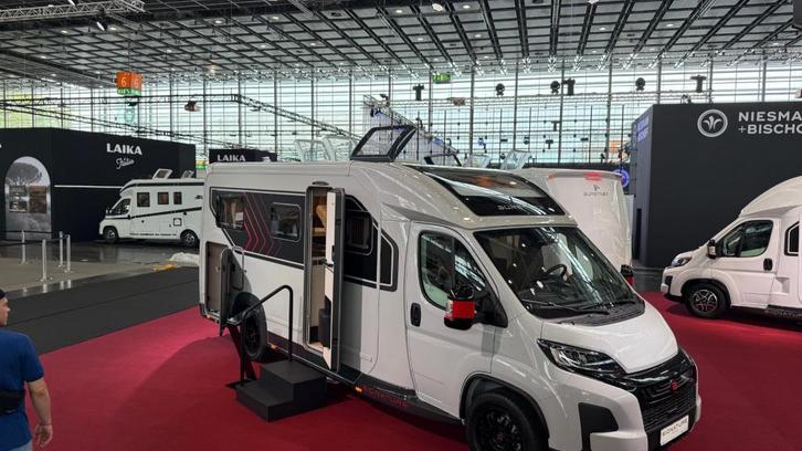 Bürstner Signature SFT 7.0 Camper van jaar Verwacht, Caravans en Kamperen, Campers, Bedrijf, tot en met 3, Half-integraal, Bürstner