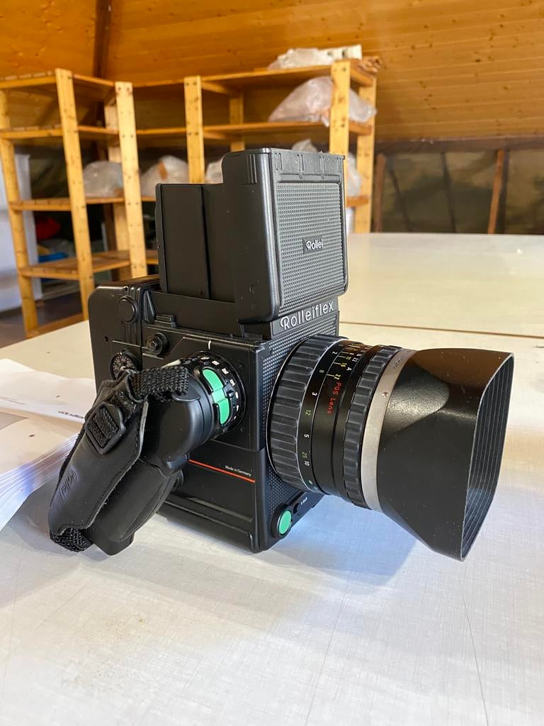 Rolleiflex 6008 integral analoog 6x6, Ophalen
