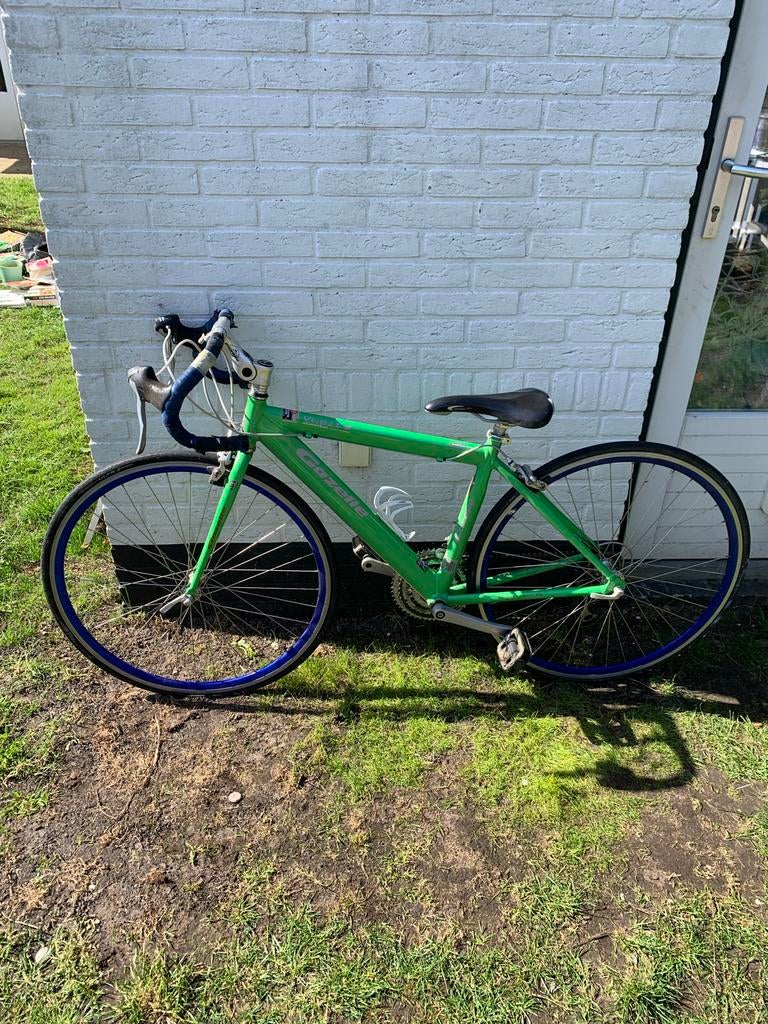 Gazelle Vuelta aluminium kinder racefiets, Fietsen en Brommers, Fietsen | Racefietsen, Minder dan 10 versnellingen, Gebruikt, Heren