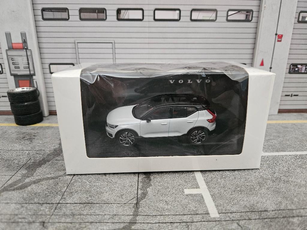 Kyosho Volvo XC 40 2018 1/43 in ovp, Hobby en Vrije tijd, Modelauto's | 1:43, Ophalen of Verzenden, Zo goed als nieuw, Auto, Kyosho