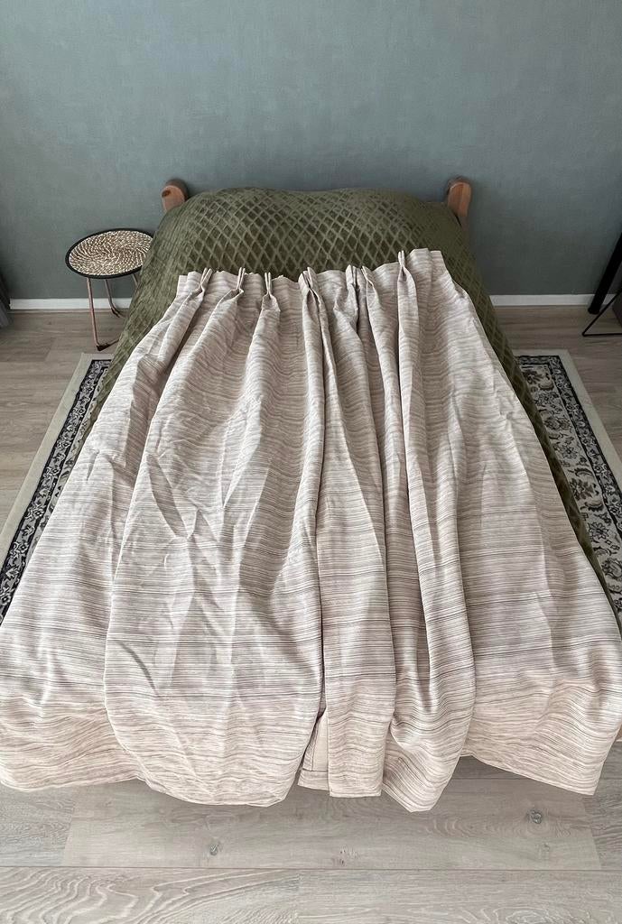 Bruin beige gordijnen, Ophalen of Verzenden, Zo goed als nieuw, Beige, 200 cm of meer