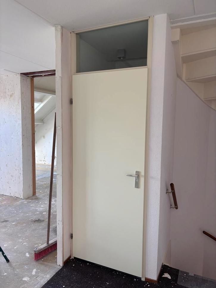 2 Opdekdeuren met stalen kozijn en bovenlicht 201x83/78, Doe-het-zelf en Verbouw, Deuren en Horren, Gebruikt, Binnendeur, 200 tot 215 cm