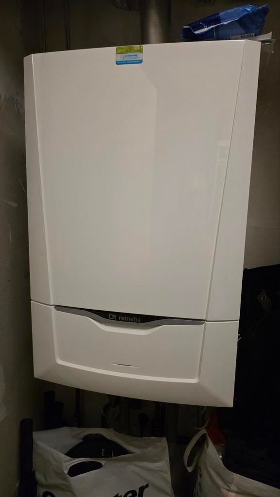 Remeha Calenta Ace 28C CV-ketel - Hoog Rendement 2023, Ophalen, Gebruikt, Hoog rendement (Hr), Cv-ketel of Combi-ketel