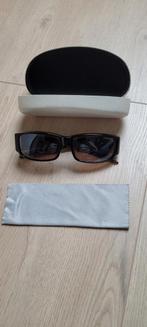 Polaroid Overzet Zonnebril Universeel - Netjes, Overige merken, Zonnebril, Zwart, Ophalen of Verzenden