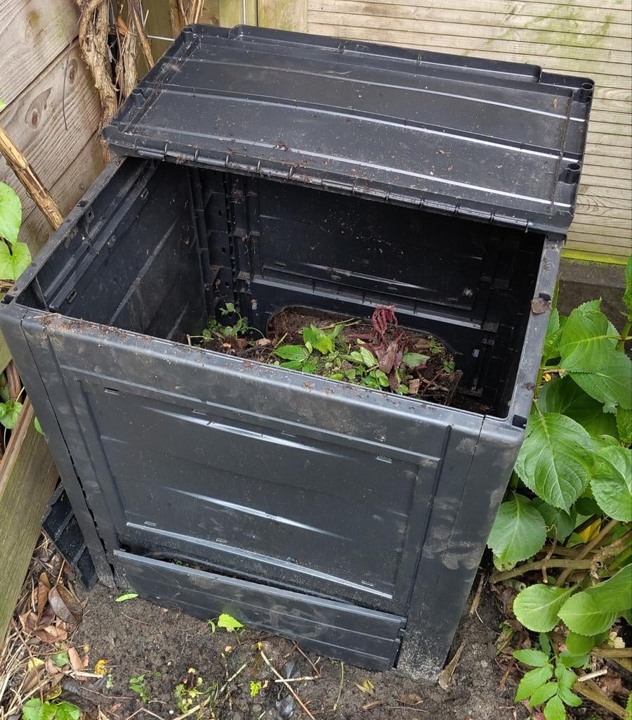 Gebruikt Compostbak vidaXL 260 L 60x60x73cm grijs, Ophalen, Gebruikt