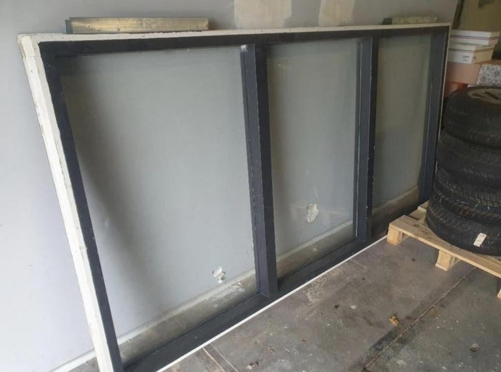 Kozijn met 3 ramen - Gebruikt, Gevelraam of Ruit, Gebruikt, 80 tot 120 cm, Ophalen of Verzenden