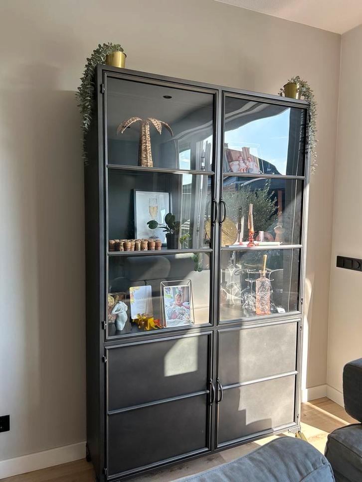 Vitrinekast Leroy Loods 5 - Zo goed als nieuw!, Huis en Inrichting, Kasten | Vitrinekasten, Zo goed als nieuw, 150 tot 200 cm