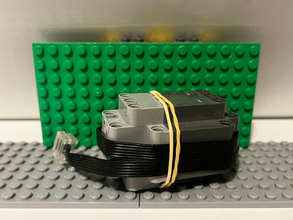 Lego power up motor XL, Kinderen en Baby's, Speelgoed | Duplo en Lego, Ophalen of Verzenden, Zo goed als nieuw