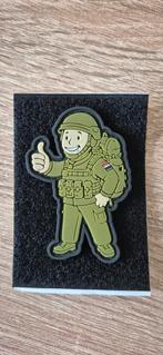 Fallout Nederlandse Militair Patch - Vault Boy Design, Ophalen of Verzenden, Embleem of Badge