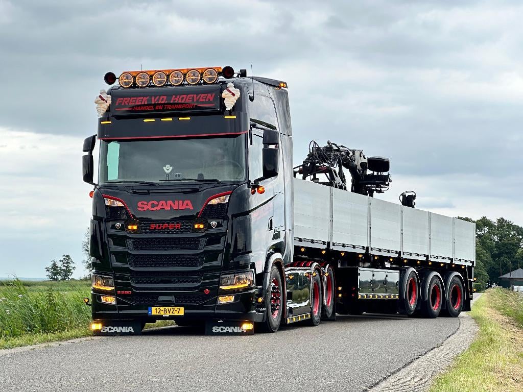 WSI SCANIA  S HIGHLINE  6X2  STENENOPL FREEK V.D. HOEVEN, Hobby en Vrije tijd, Modelauto's | 1:50, Ophalen of Verzenden, Nieuw