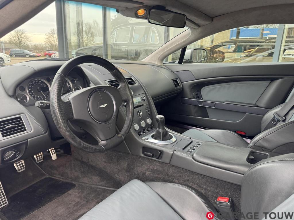 Aston Martin V8 Vantage 4.3 V8 Handgeschakeld, 55000KM!, Auto's, Aston Martin, 12 maanden, Achterwielaandrijving, Gebruikt, Leder