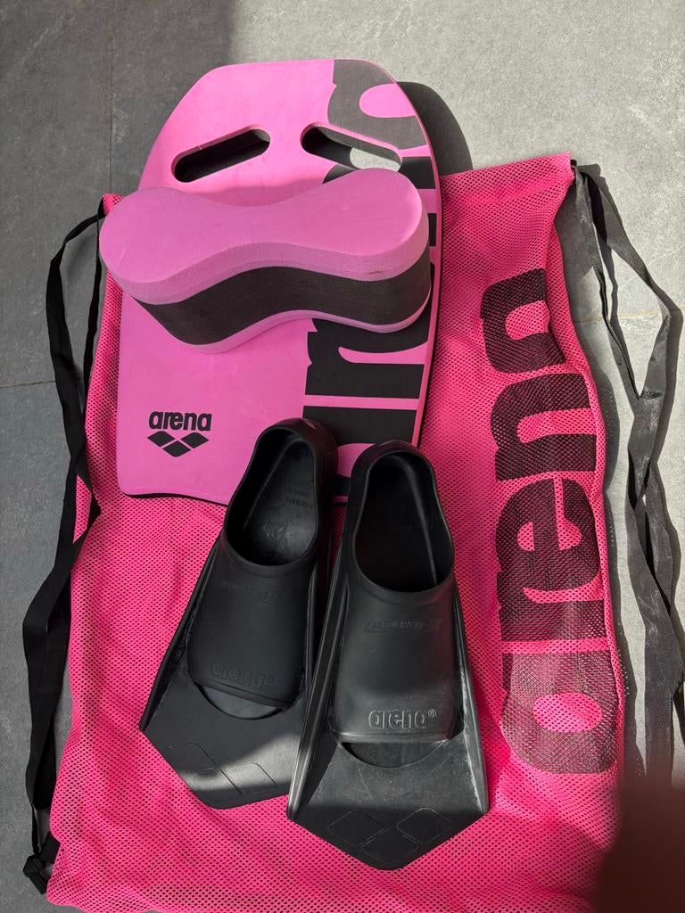 Arena Zwemtrainingsset: Flippers, Plankje & Pull Buoy, Sport en Fitness, Overige Sport en Fitness, Ophalen of Verzenden, Gebruikt