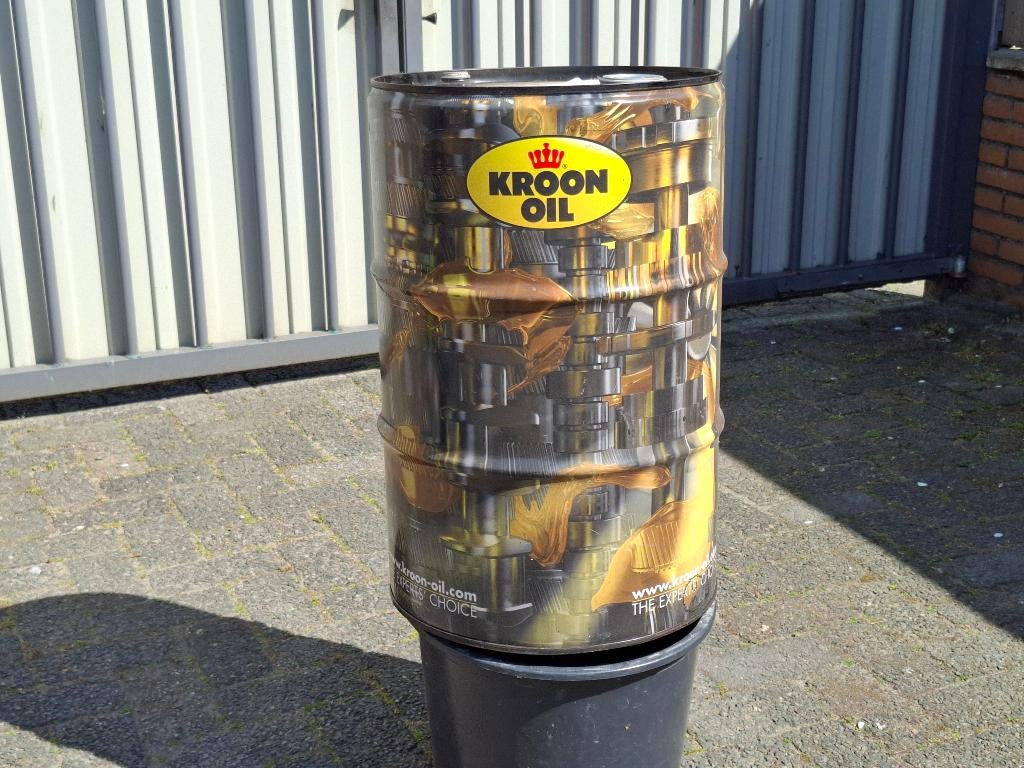 OLIEVAT MET MOOIE AFBEELDING 60 LITER, Ophalen, Gebruikt, Vuurton