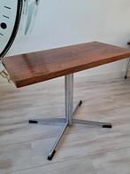 Tv tafel jaren 70 draaipoot .70cm lang, Gebruikt, Vintage, 55 tot 75 cm, Rechthoekig