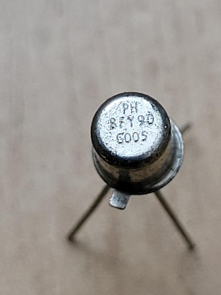 6x BFY90 Wide Band VHF/UHF Amplifier NPN transistor, Verzenden, Zo goed als nieuw