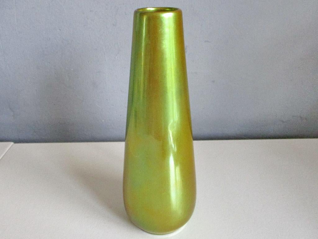 Vintage Zsolnay Eosin Iridescent Green and Yellow vase vaas, Ophalen of Verzenden