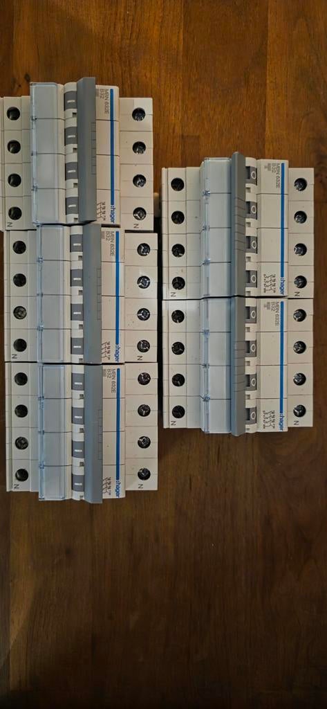 hager aardlekautomaat en gewone automaten, Ophalen of Verzenden