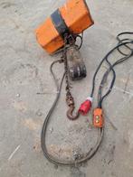 Hitachi takel 1 ton, Ophalen, Gebruikt, Elektrisch