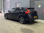 Volvo V40 T3 Polar+ Sport | Automaat | Panoramadak | harman/, Euro 6, 4 cilinders, 700 kg, Zwart