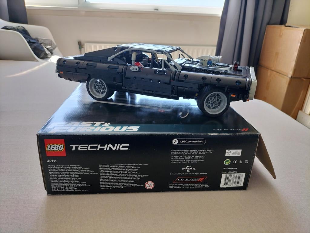 Lego 42111 Dom's Charger fast and the furious, Compleet, Lego, Ophalen of Verzenden, Zo goed als nieuw
