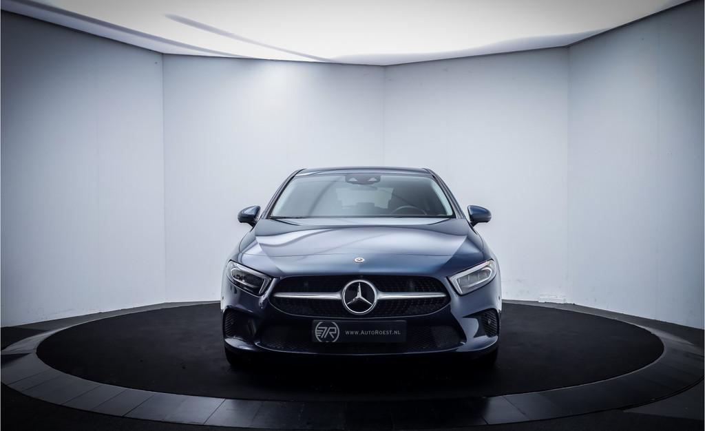 Mercedes-Benz A-Klasse 220 4MATIC Premium MATRIX LED | MEM S, Gebruikt, Zwart, Blauw, Bedrijf