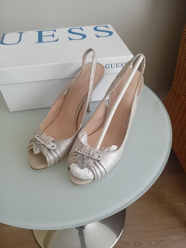 Guess schoenen met hak, Pumps, Guess, Beige, Nieuw