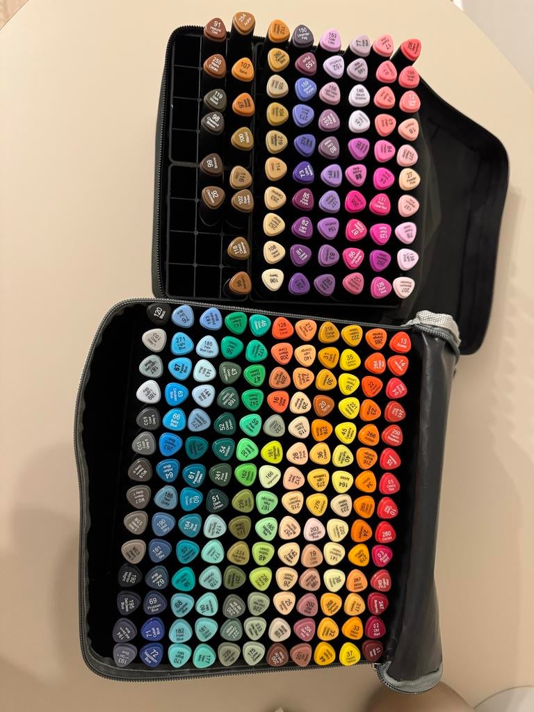 Action alcohol markers 230 stuks Decotime, Ophalen, Gebruikt, Potlood of Stift